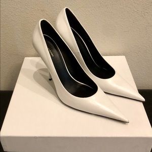 Balenciaga Pointed Toe Pump